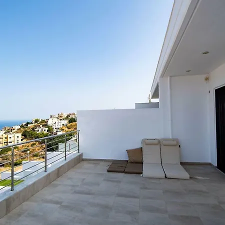 Lägenhet Theseus Beach Village *